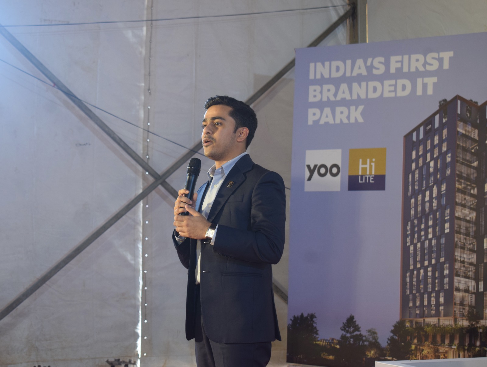 Hilite Group CEO addressing the audience