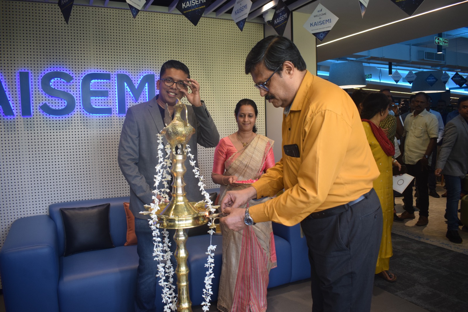 lamp lighting ceremony