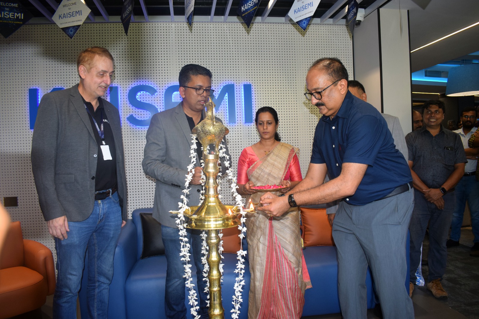 lamp lighting ceremony