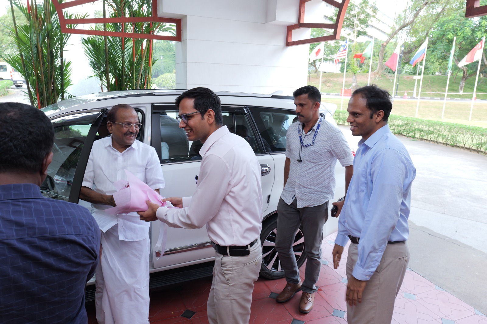 Welcoming Hon'ble Minister
